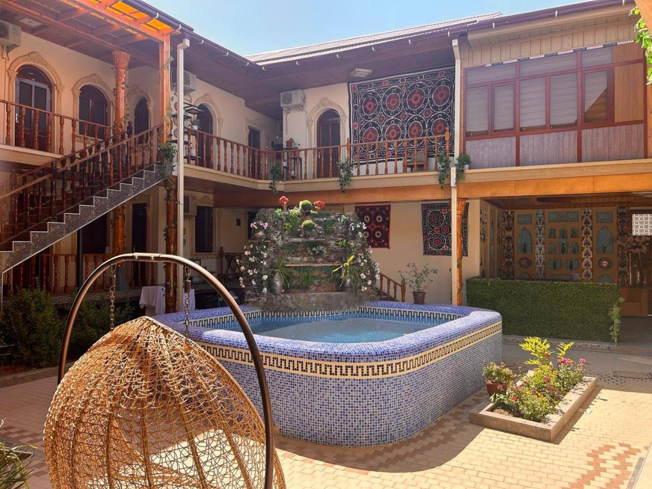 Retro Boutique Hotel Samarkand Exterior photo